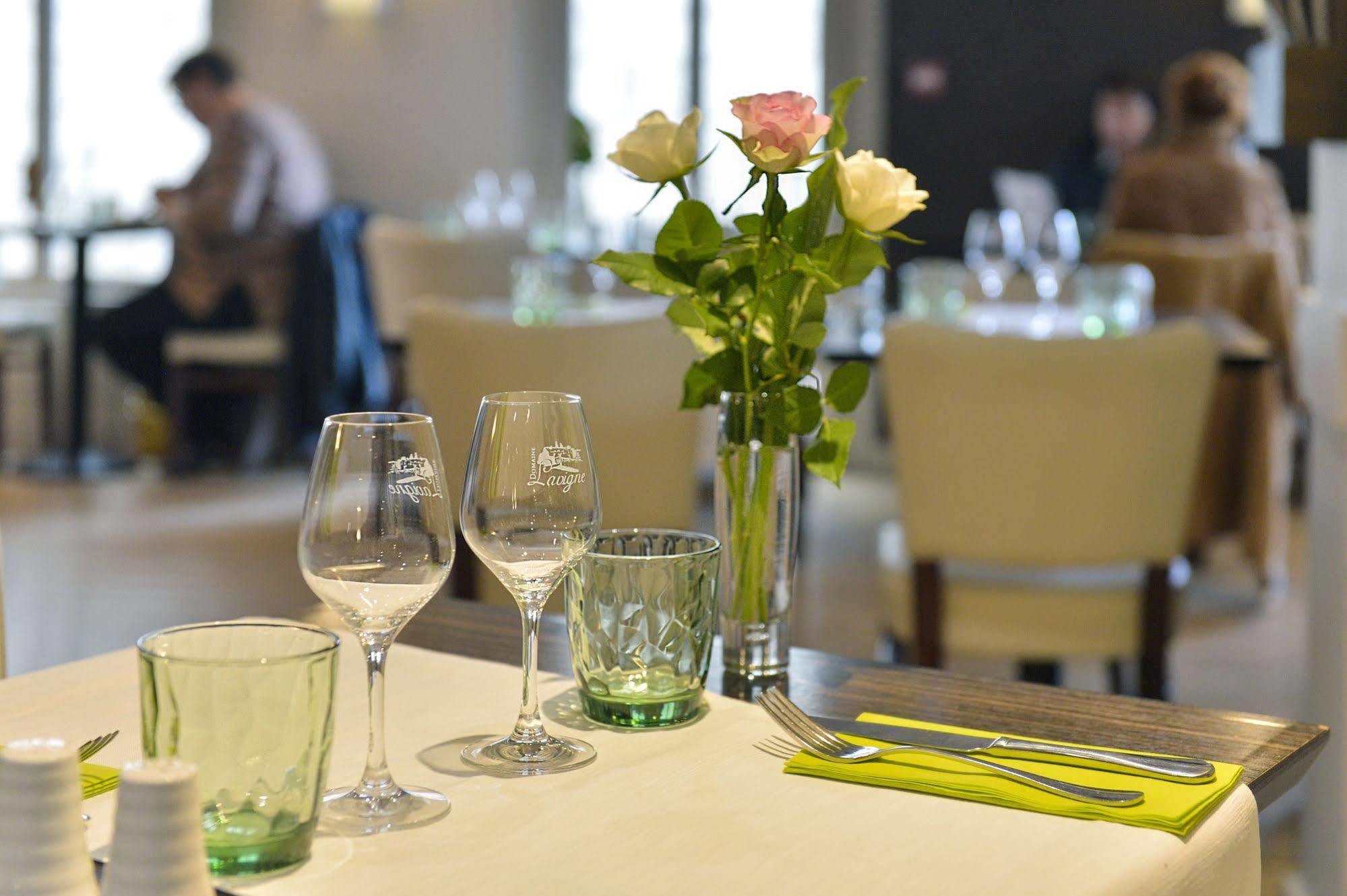Cristal Hotel Restaurant - Logis Hotels Saumur Exteriér fotografie